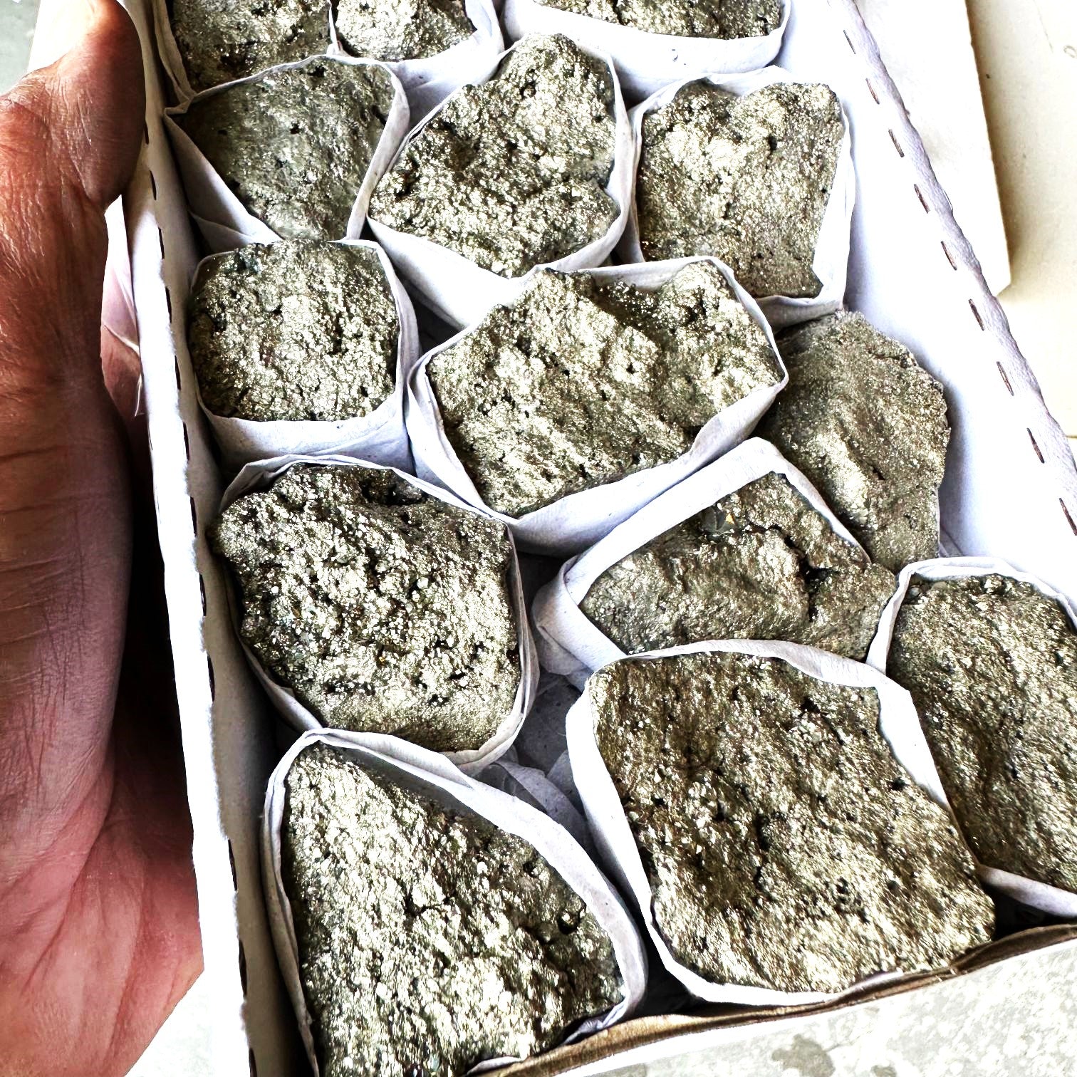 Pyrite Cluster - (B) -1KG Box Pyrite Cluster - (B) -1KG Box
